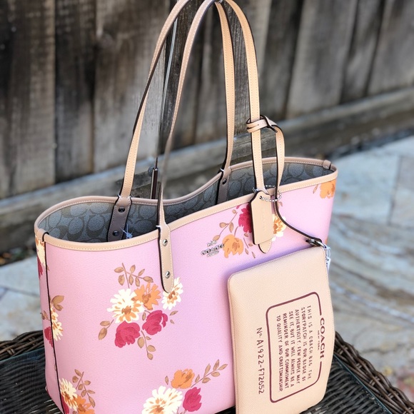 2pcs NWT Coach reversible floral Tote&wristlet - Picture 8 of 8